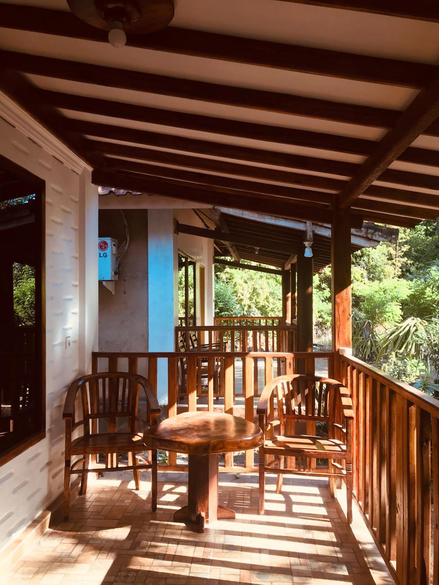 Pondok Wisata Gili Lampu Labuhan Pandan Extérieur photo