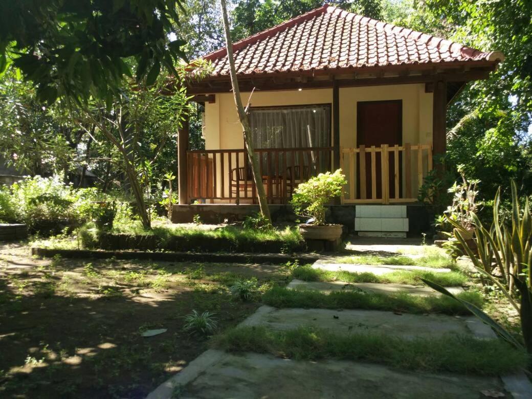 Pondok Wisata Gili Lampu Labuhan Pandan Extérieur photo