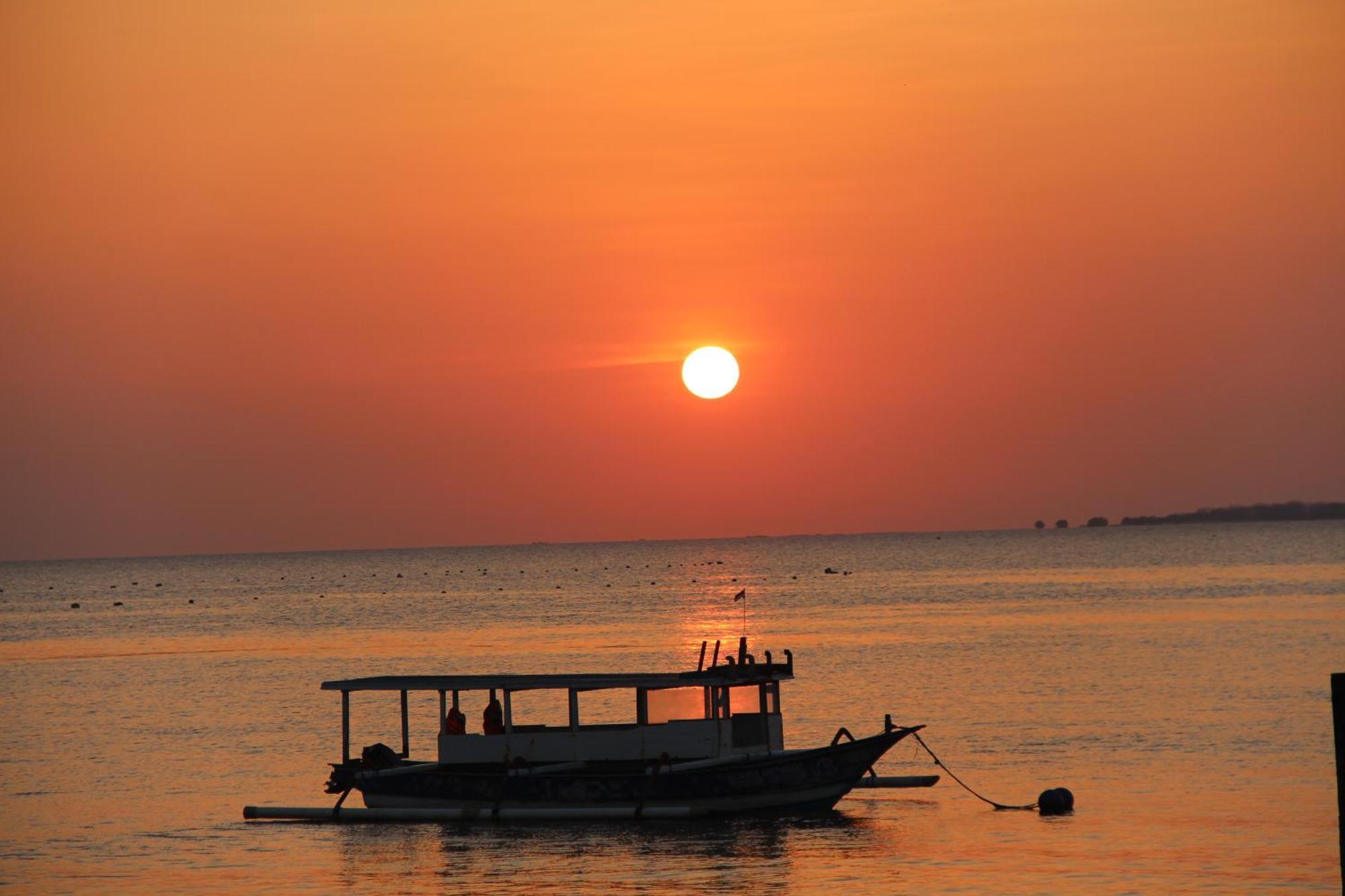 Pondok Wisata Gili Lampu Labuhan Pandan Extérieur photo